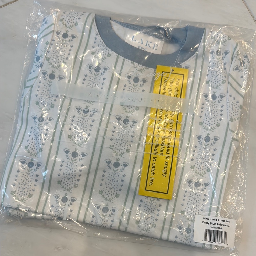 LAKE Kids Pajama set